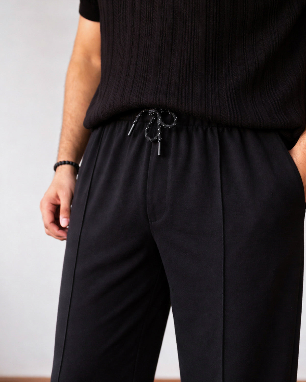 Unisex Pleated Trouser - Black